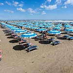 Camping Club Del Sole Easy Village Marina Romea