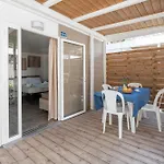 캠프장 Club Del Sole Easy Village