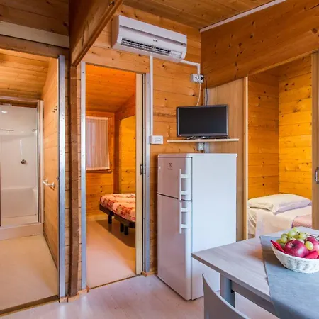 Club Del Sole Easy Village Campeggio 3*